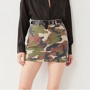 Urban Outfitters‎ BDG Camo Print Mini Skirt Size S